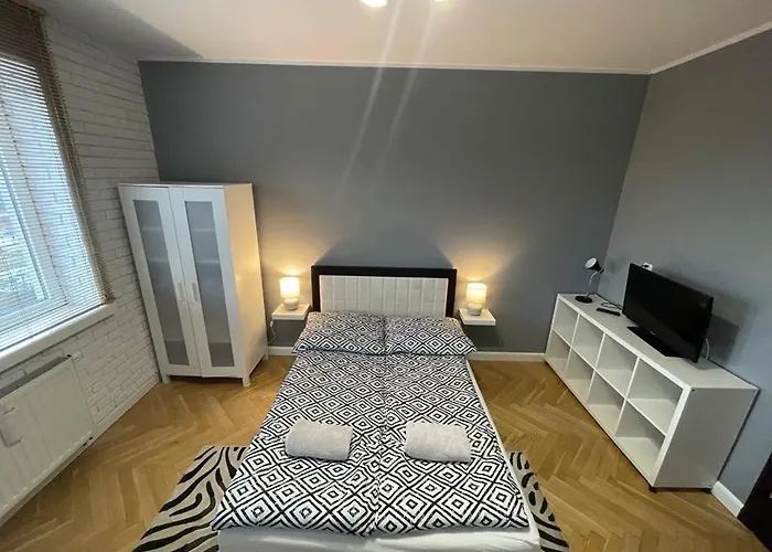 Apartament 6 Pietro